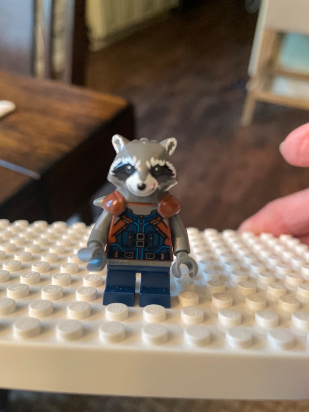 Lego Thor, Rocket Raccoon, & Groot mini figures - Picture 4 of 12